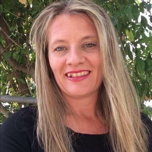 Meet your Posher, Tonya